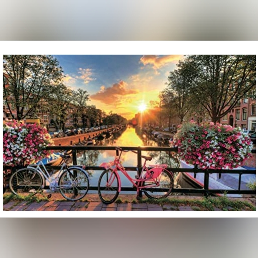 Jigsaw Puzzles 1000 Piece Beautiful Sunrise Over Amsterdam Sealed in box
